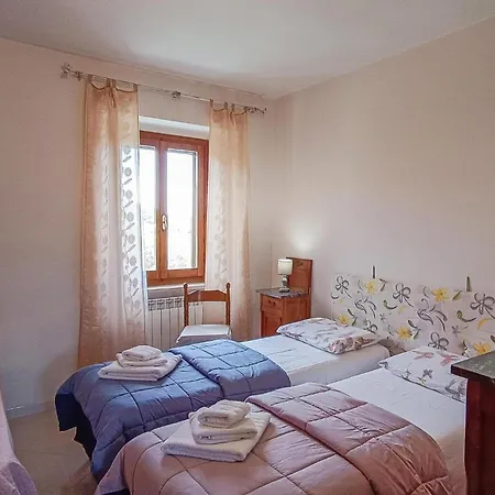 Amazing In With House A Mountain View